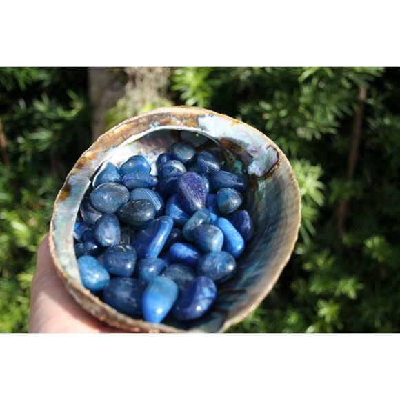 Blue Agate Tumbled Stones 4 oz - Picture 4 of 6
